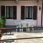 Piccolo Porto Di Cerro Apartament *