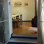 Piccolo Porto Di Cerro Apartament *