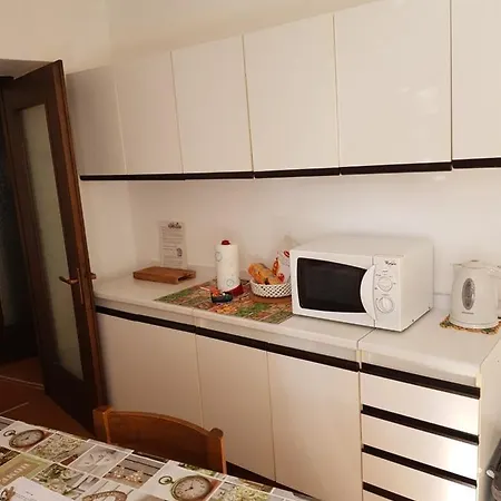 Piccolo Porto Di Cerro Apartamento *
