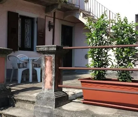Apartamento Piccolo Porto Di Cerro